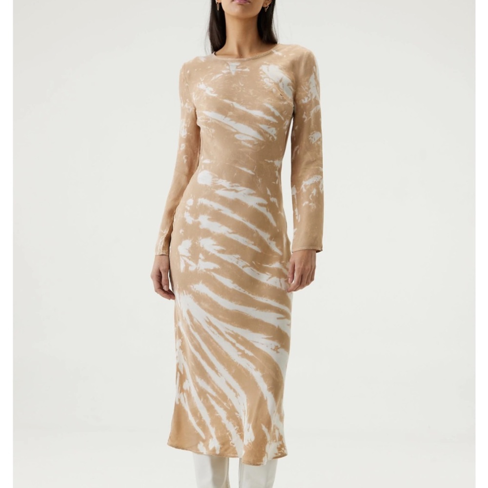 Third Form, long sleeve tie back midi dress
